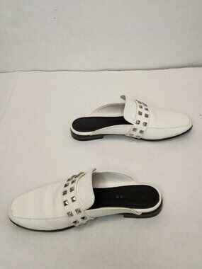 Rampage Brady White Studded Mule Loafer Flats Women’s 8.5M